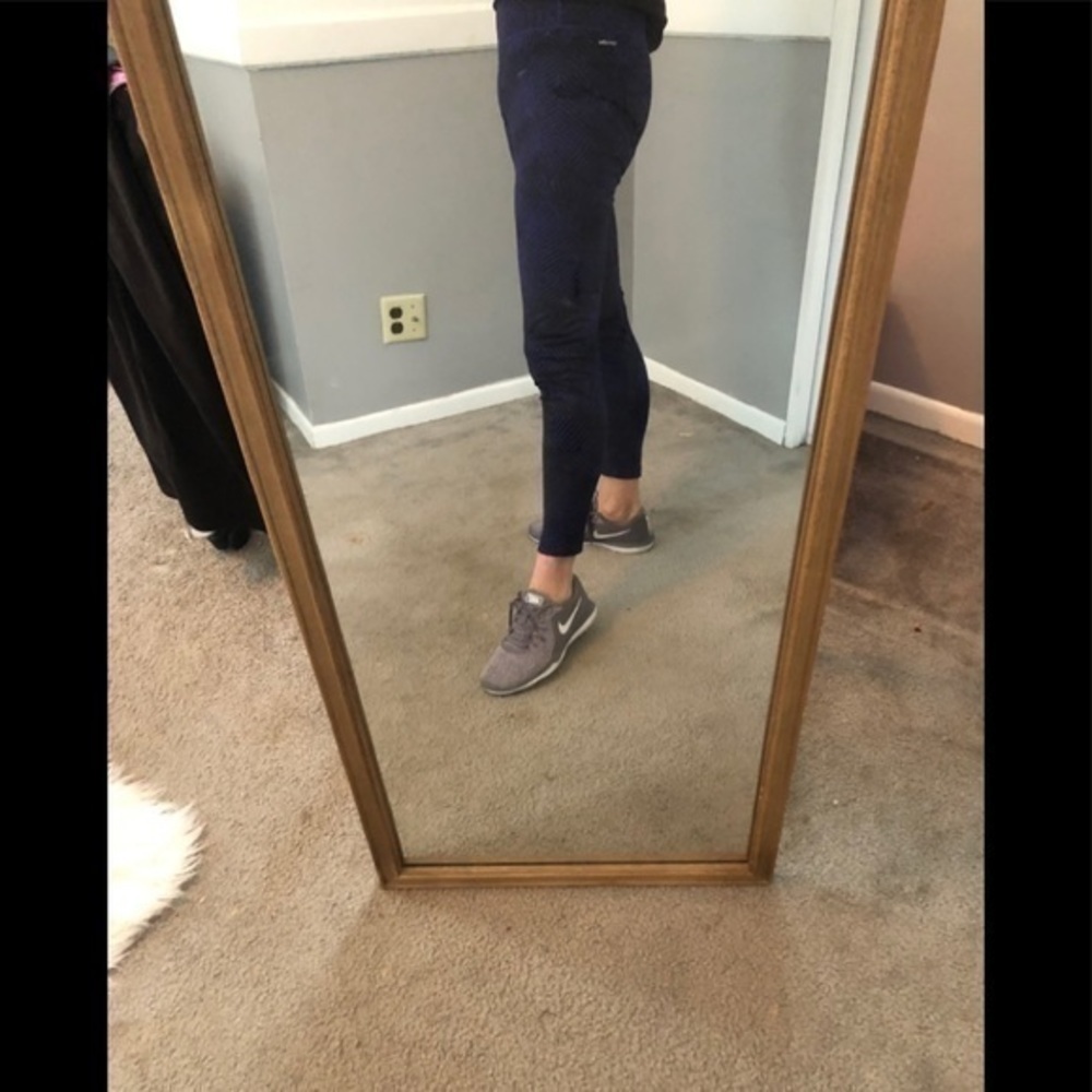 Adidas blue and black pattern leggings sz medium - Picture 3 of 8